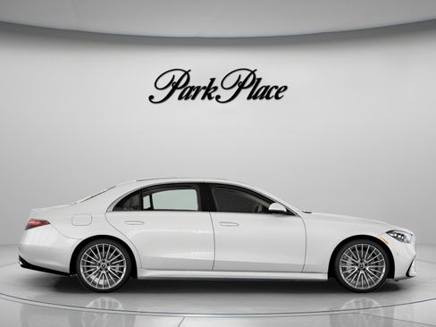 Certified 2023 Mercedes-Benz S 500 4MATIC image 26