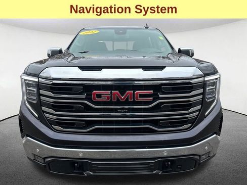 Used 2022 GMC Sierra 1500 SLT w/ SLT Premium Plus Package image 4