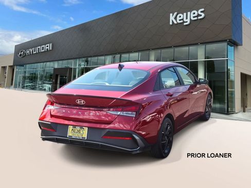 Certified 2026 Hyundai Elantra Sport FWD image 4