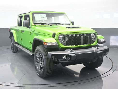 New 2026 Jeep Gladiator Sport AWD/4WD image 9