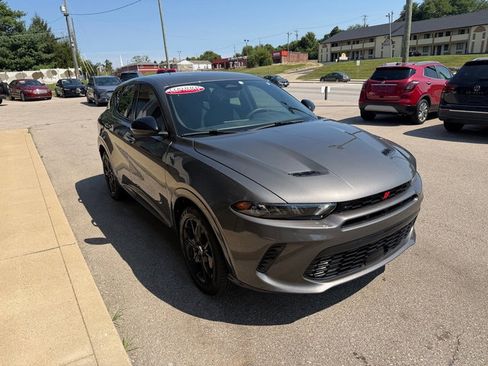 Used 2024 Dodge Hornet R/T w/ R/T Blacktop Package AWD/4WD image 7