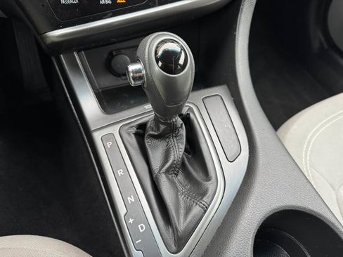 Used 2011 Kia Optima LX w/ Convenience Pkg image 28