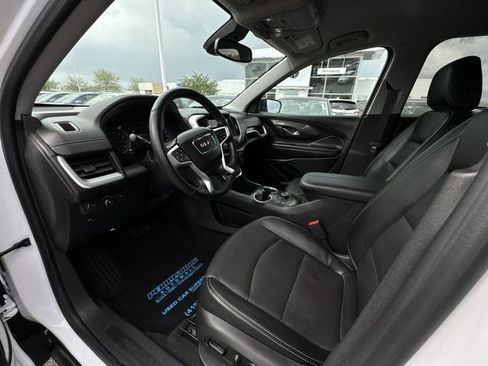 Used 2023 GMC Terrain SLT w/ Elevation Edition FWD image 10