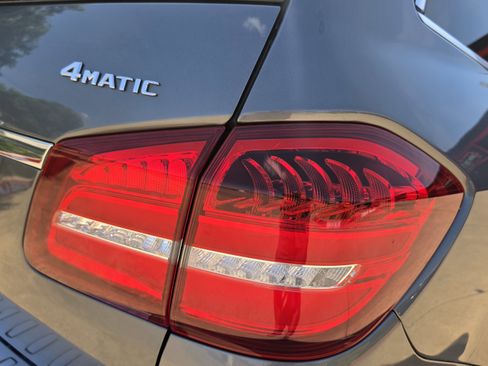 Used 2017 Mercedes-Benz GLS 450 4MATIC w/ Premium Package image 9