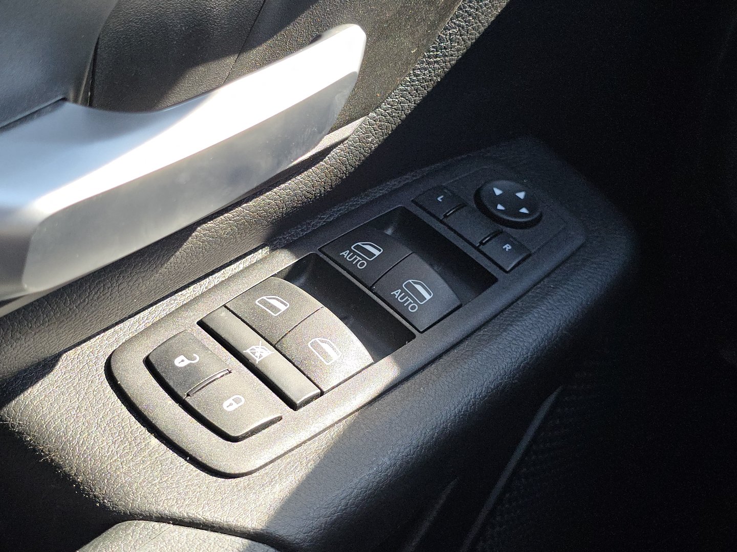 Used 2024 RAM 1500 Tradesman AWD/4WD image 29