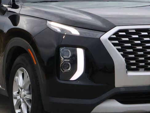 Used 2021 Hyundai Palisade SE w/ Cargo Package image 7