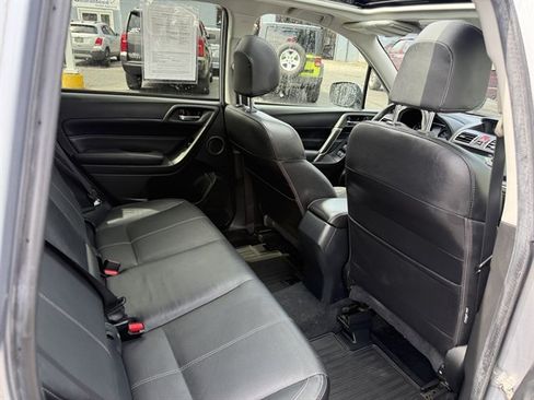 Used 2017 Subaru Forester 2.0XT Touring AWD/4WD image 40