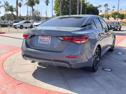 Used 2025 Nissan Sentra SV FWD image 8