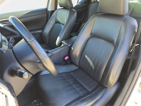 Used 2012 Lexus CT 200h image 18