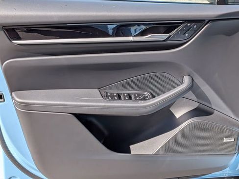 Certified 2026 Porsche Macan Electric RWD image 14