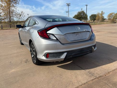 Used 2018 Honda Civic LX-P image 7