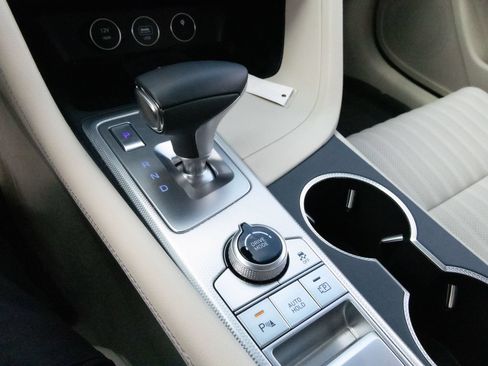 Used 2026 Genesis G70 2.5T Prestige RWD image 21