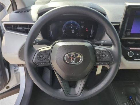 Certified 2026 Toyota Corolla Cross L FWD image 16