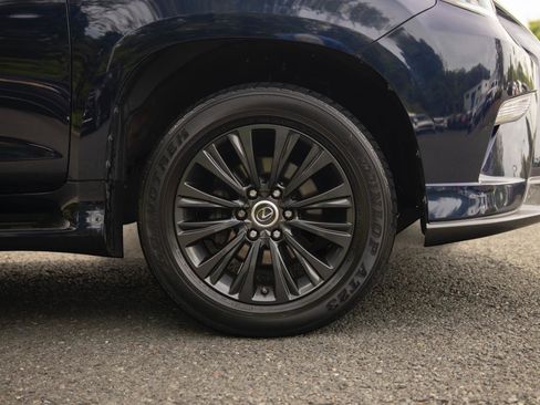 Used 2022 Lexus GX 460 Premium AWD/4WD image 38