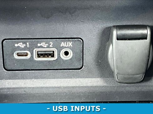 Used 2024 Nissan Sentra SV FWD image 16
