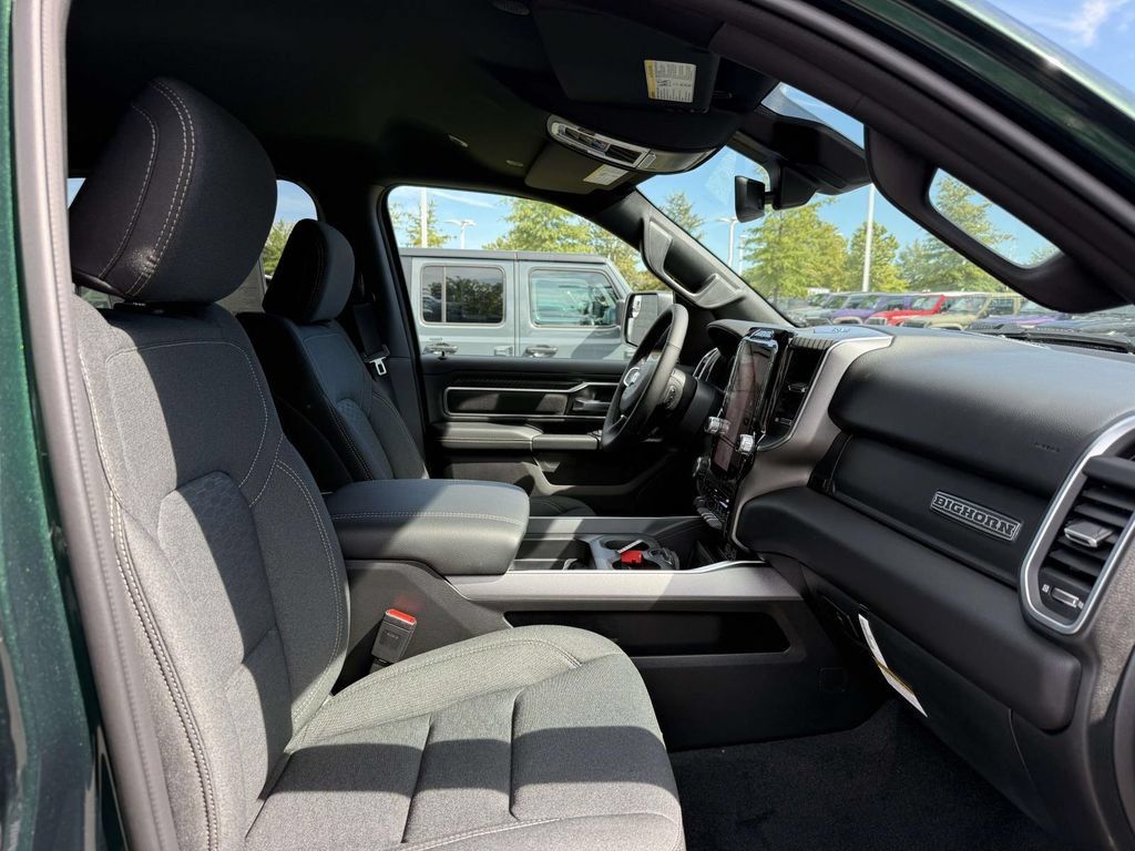 New 2027 RAM 1500 4x4 Crew Cab image 14