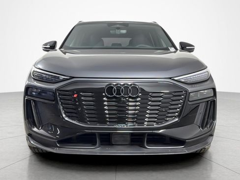 New 2027 Audi SQ6 e-tron Premium Plus AWD/4WD image 8
