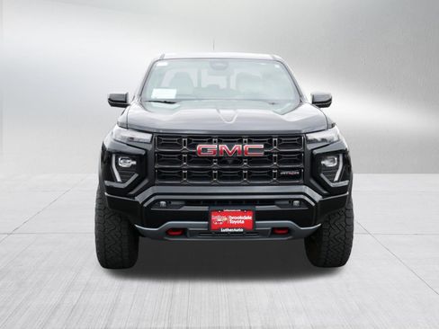 Used 2024 GMC Canyon AT4X AWD/4WD image 2