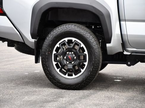 Used 2024 Toyota Tacoma TRD Off-Road w/ TRD Off Road Premium Package image 10