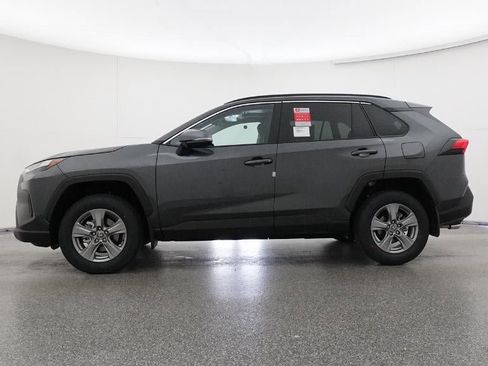 New 2025 Toyota RAV4 XLE image 19