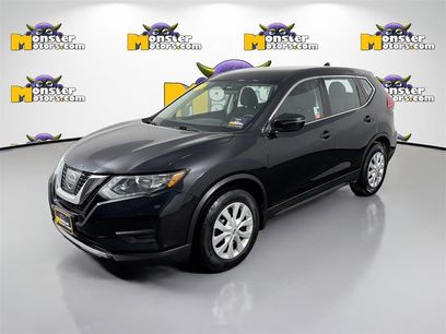 Used 2017 Nissan Rogue SV