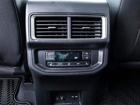 New 2026 Volkswagen Atlas SEL image 23