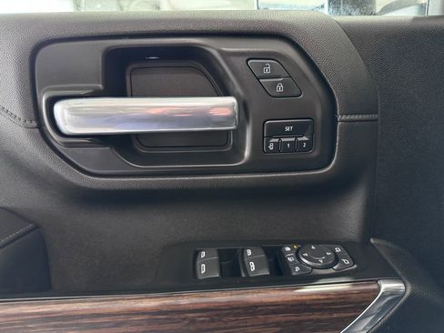 Used 2022 Chevrolet Silverado 3500 High Country w/ Z71 Off-Road Package image 30