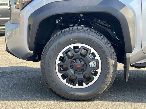 New 2026 Toyota Tacoma TRD Off-Road AWD/4WD image 7
