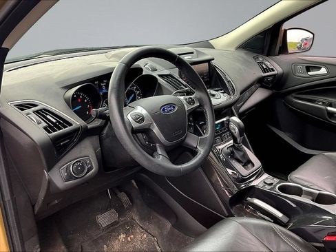Used 2014 Ford Escape Titanium w/ Equipment Group 401A AWD/4WD image 14