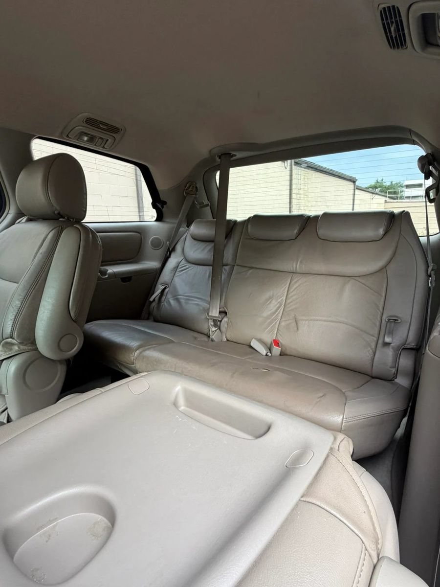 Used 2004 Toyota Sienna XLE FWD image 10