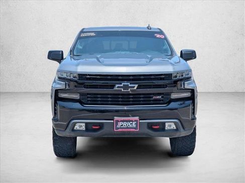 Used 2020 Chevrolet Silverado 1500 LT Trail Boss AWD/4WD image 2