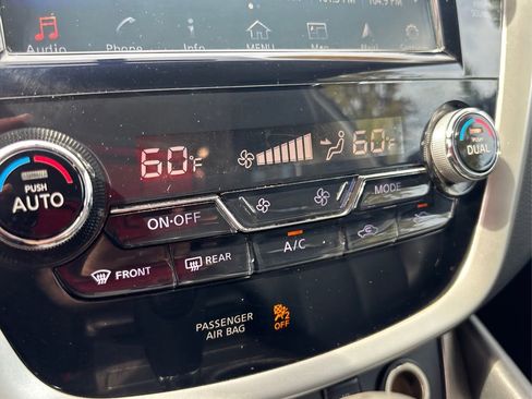 Used 2017 Nissan Murano SL image 29