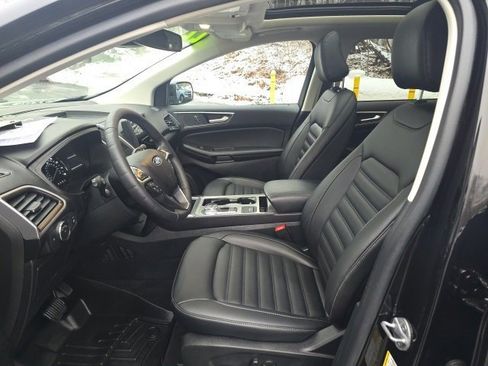 Certified 2022 Ford Edge SEL w/ Convenience Package image 10