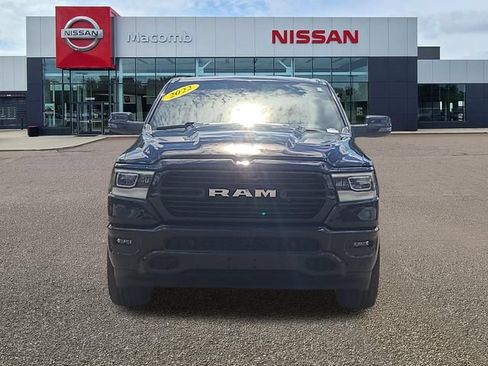 Used 2023 RAM 1500 Laramie AWD/4WD image 2