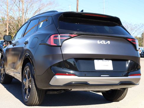 New 2026 Kia Sportage SX image 3