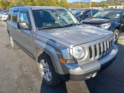 Used 2017 Jeep Patriot Sport w/ Power Value Group