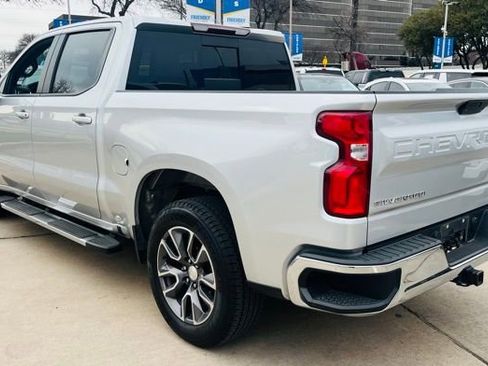 Used 2020 Chevrolet Silverado 1500 LT w/ Texas Edition image 5