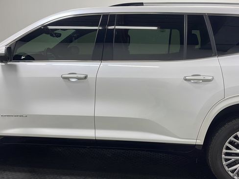 Used 2024 GMC Acadia Denali w/ Super Cruise Package AWD/4WD image 13