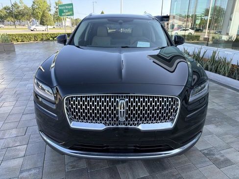 Certified 2022 Lincoln Nautilus FWD w/ Premium Package image 7