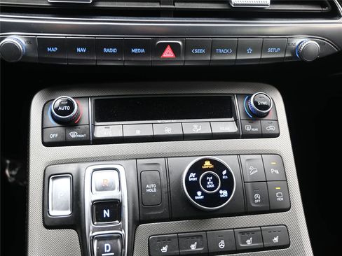 Used 2021 Hyundai Palisade Limited image 14