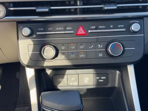 Used 2026 Hyundai Tucson SE AWD/4WD image 17