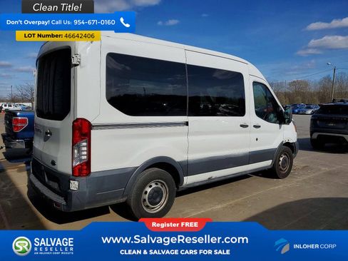 Used 2015 Ford Transit 150 XL image 4