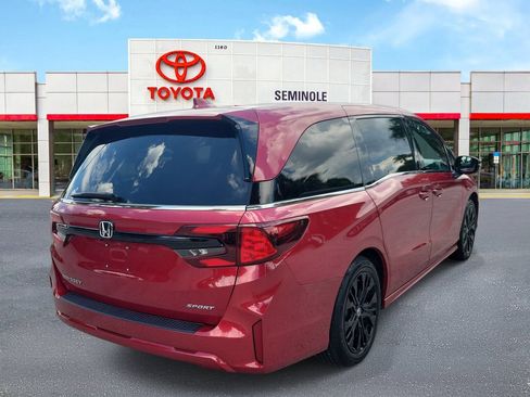 Used 2025 Honda Odyssey Sport-L image 3