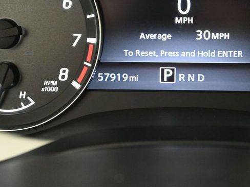 Used 2022 Nissan Frontier SV w/ Technology Package image 13