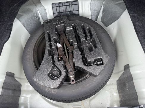 Used 2013 Honda Civic LX image 25