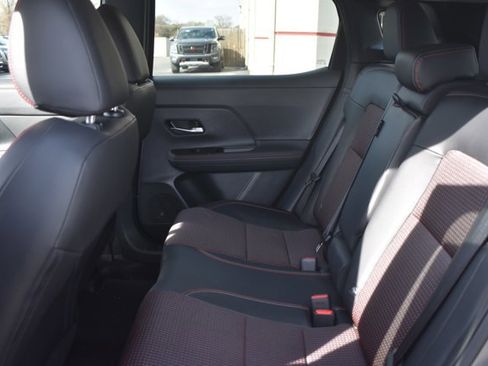 Used 2025 Nissan Kicks SR image 15