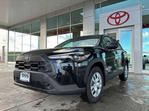New 2026 Toyota Corolla Cross L image 36