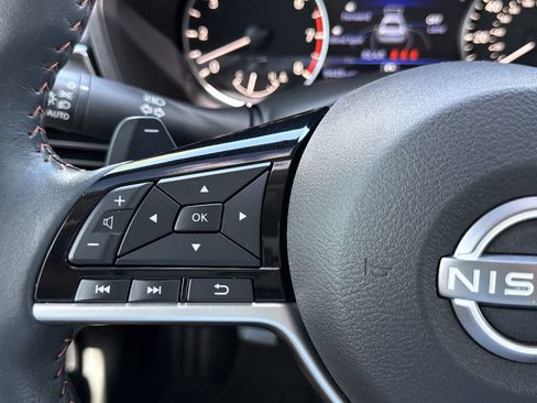 Used 2025 Nissan Altima 2.5 SR w/ SR Premium Package FWD image 20
