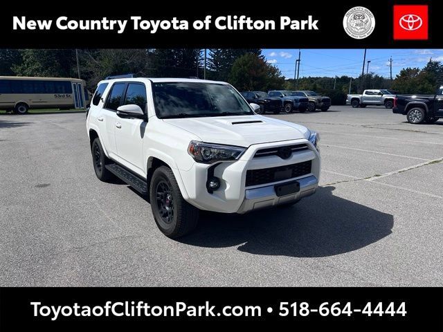 Used 2024 Toyota 4Runner TRD Off-Road Premium w/ Off Road Premium Plus Package AWD/4WD image 1