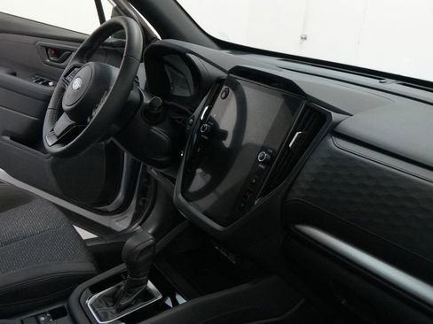 Used 2025 Subaru Forester Premium w/ Convenience Package #1 image 35